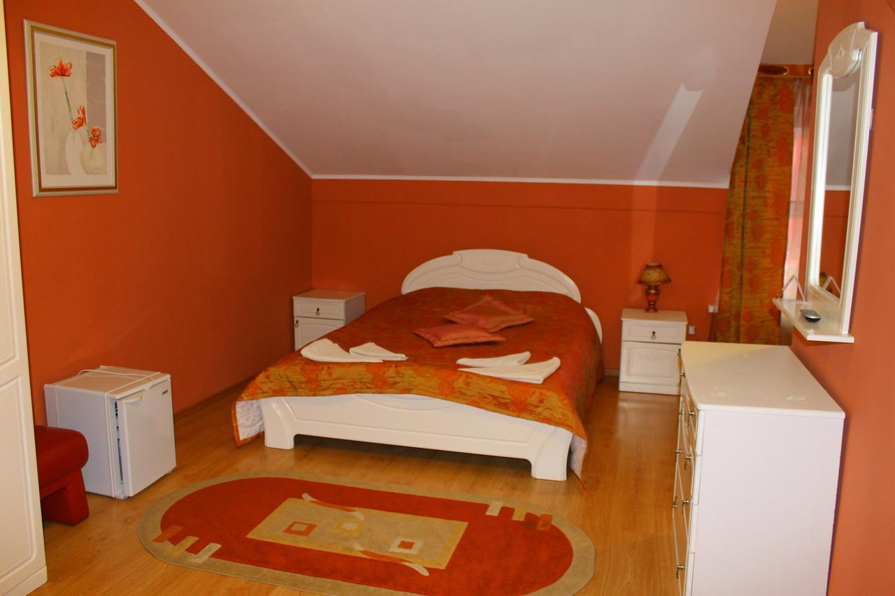 Dudinka - City Mini Hotel Borisov ภายนอก รูปภาพ